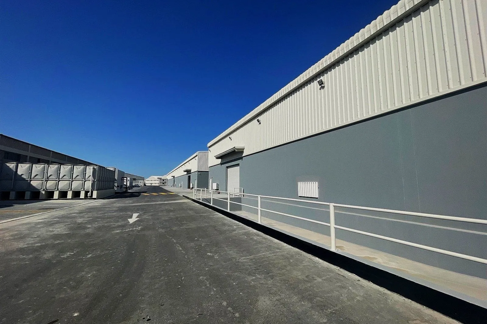 Zoom Warehouse driveway and loading access in Sitra Industrial Area